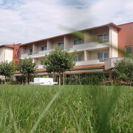 Hotel Le Chatard Sarcey Esterno foto