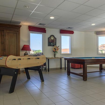 Hotel Le Chatard Sarcey Esterno foto