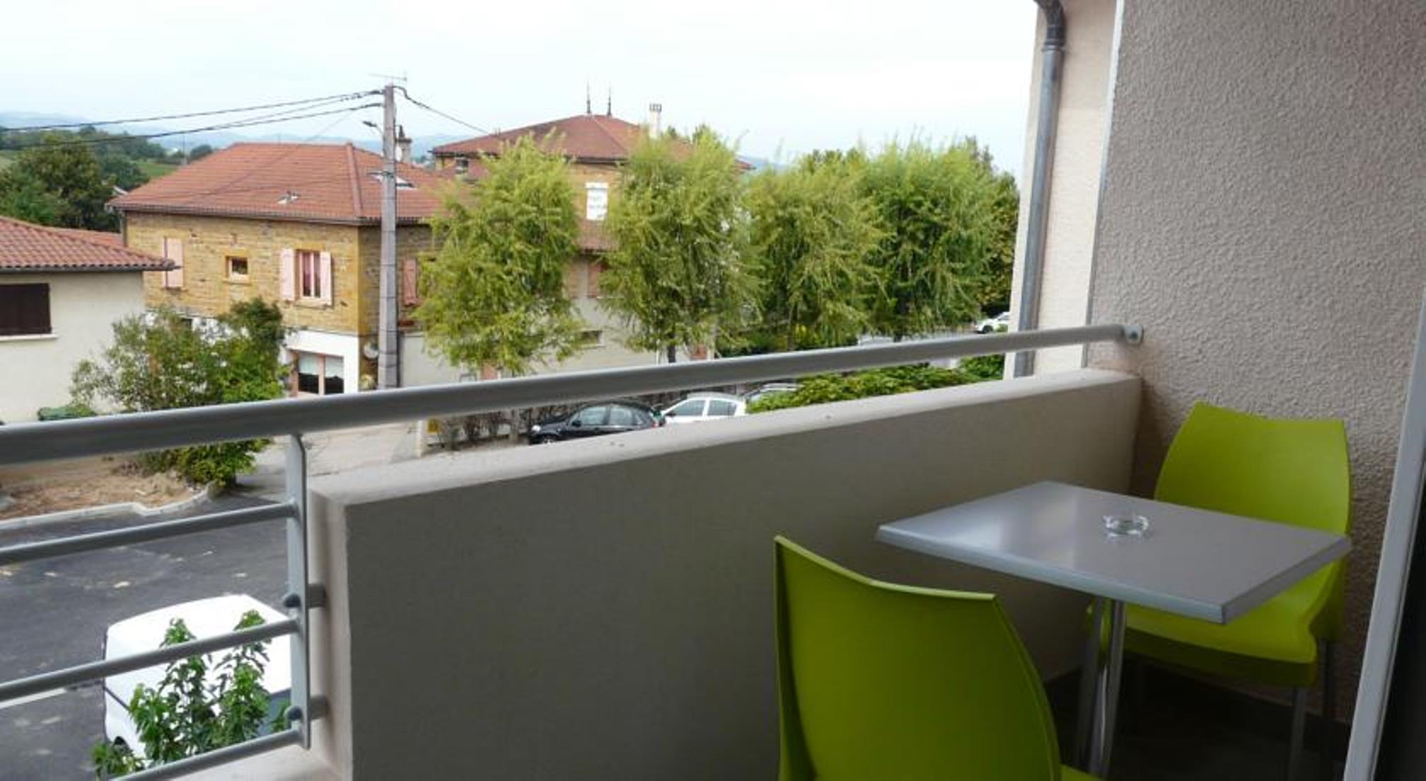 Hotel Le Chatard Sarcey Esterno foto