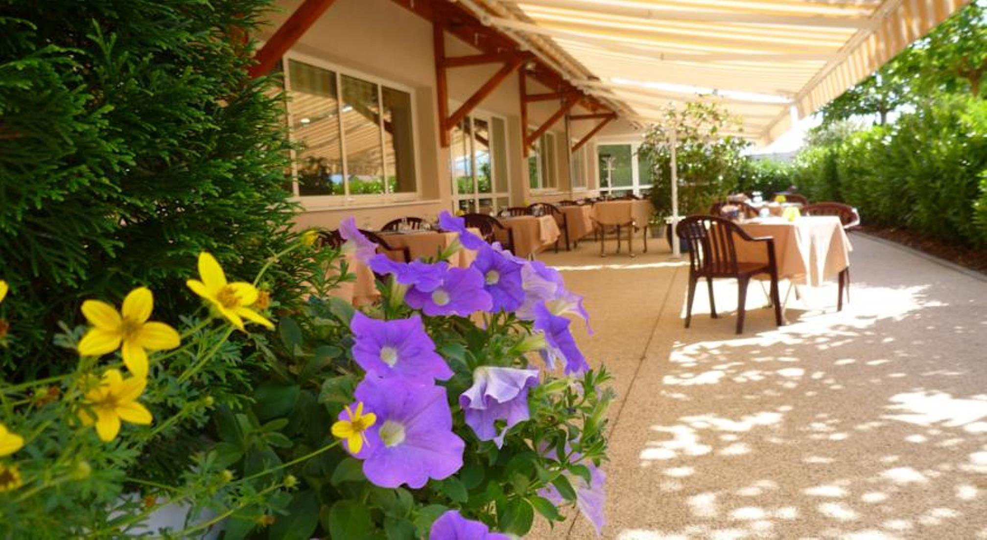 Hotel Le Chatard Sarcey Esterno foto