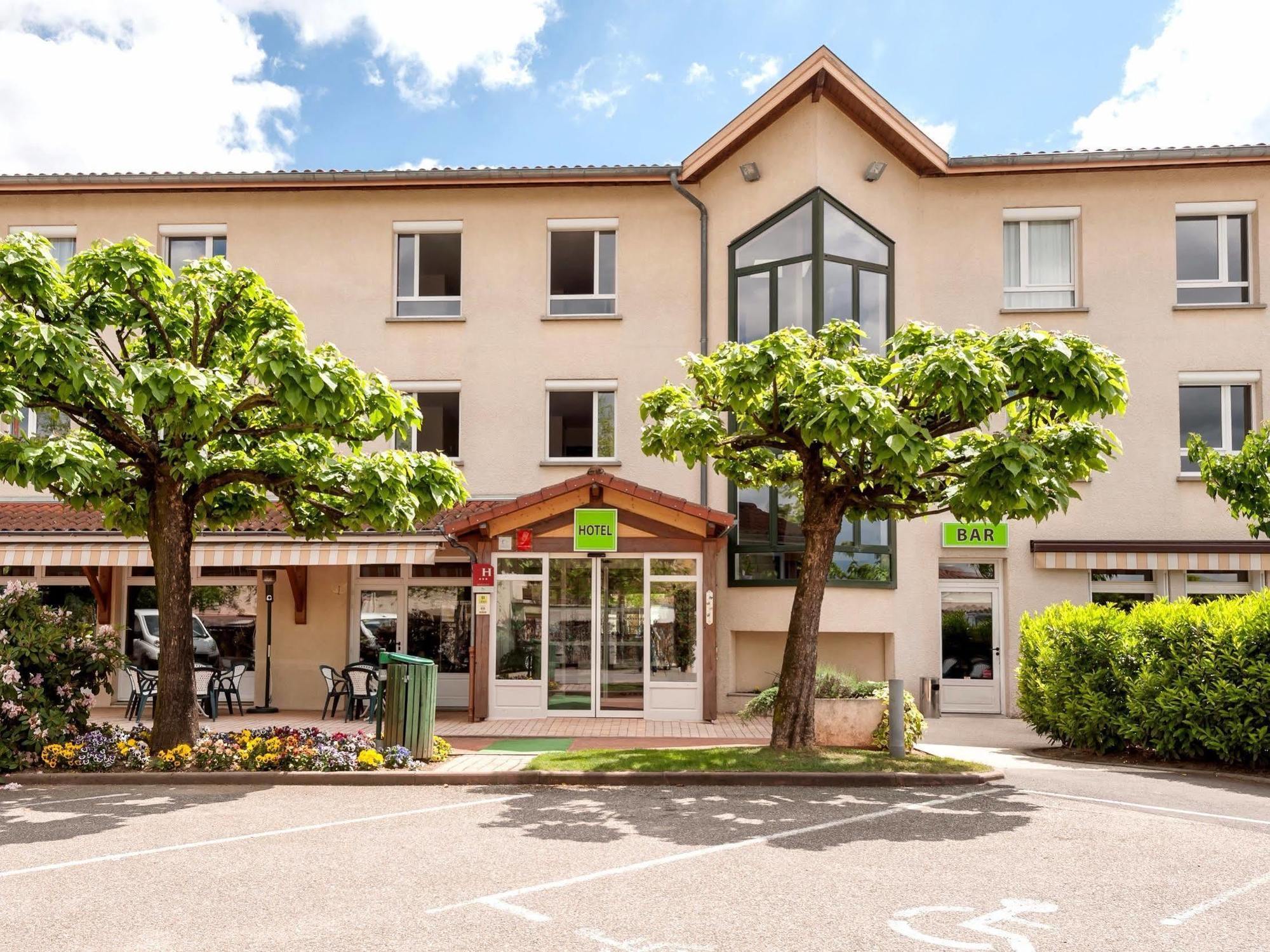 Hotel Le Chatard Sarcey Esterno foto