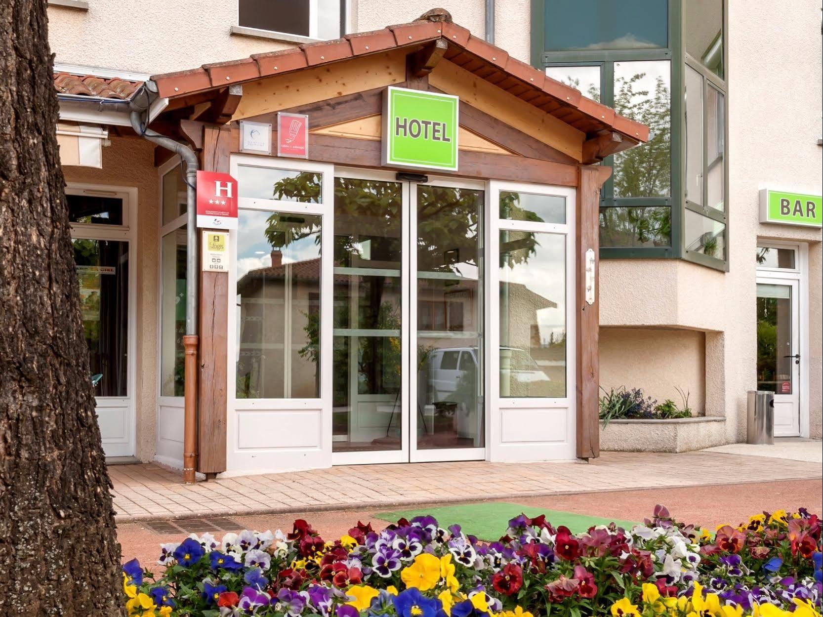 Hotel Le Chatard Sarcey Esterno foto